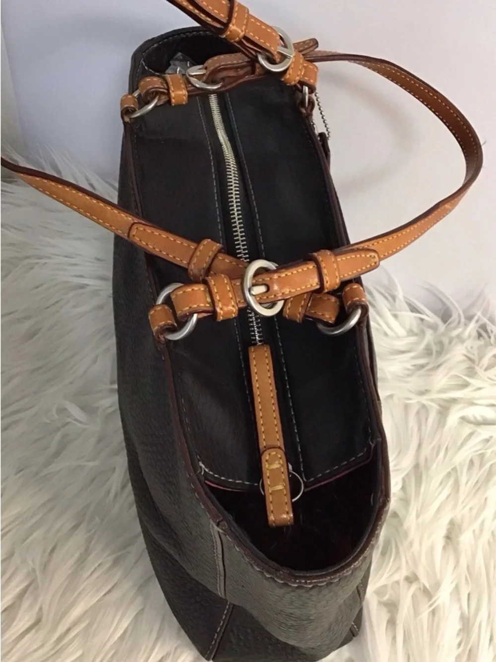 Coach authentic bag